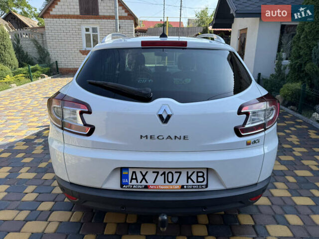 Білий Рено Меган, об'ємом двигуна 1.6 л та пробігом 208 тис. км за 8700 $, фото 27 на Automoto.ua