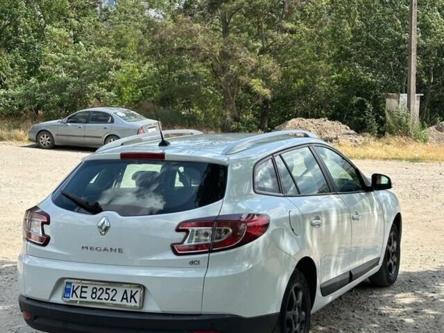 Білий Рено Меган, об'ємом двигуна 1.5 л та пробігом 285 тис. км за 6900 $, фото 3 на Automoto.ua