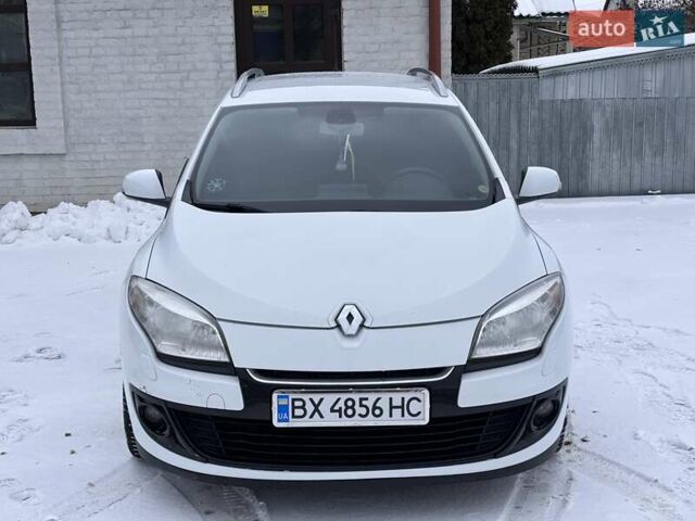 Білий Рено Меган, об'ємом двигуна 1.46 л та пробігом 265 тис. км за 6990 $, фото 15 на Automoto.ua