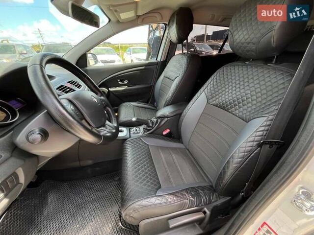 Белый Рено Меган, объемом двигателя 1.5 л и пробегом 195 тыс. км за 6490 $, фото 34 на Automoto.ua