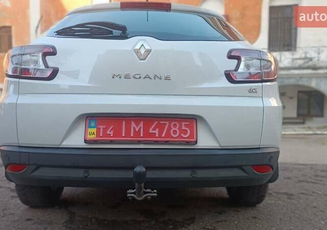Белый Рено Меган, объемом двигателя 1.5 л и пробегом 265 тыс. км за 6900 $, фото 14 на Automoto.ua