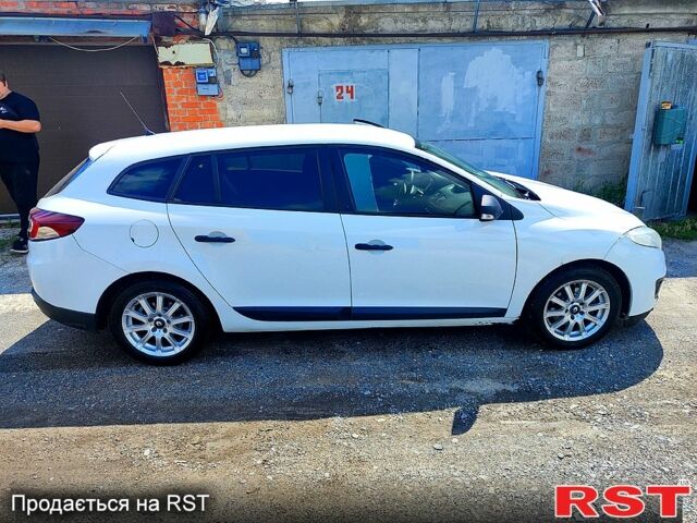 Білий Рено Меган, об'ємом двигуна 1.5 л та пробігом 417 тис. км за 6000 $, фото 4 на Automoto.ua