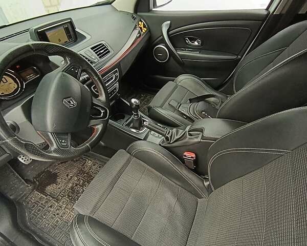 Білий Рено Меган, об'ємом двигуна 1.5 л та пробігом 220 тис. км за 8700 $, фото 33 на Automoto.ua