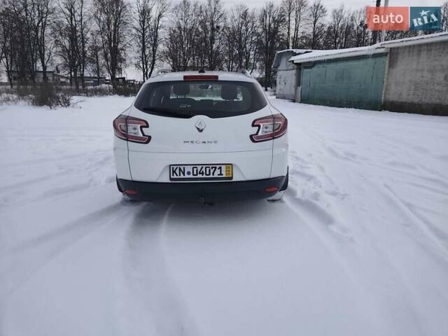 Білий Рено Меган, об'ємом двигуна 1.6 л та пробігом 194 тис. км за 7700 $, фото 6 на Automoto.ua