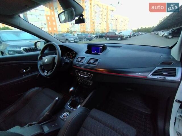 Білий Рено Меган, об'ємом двигуна 1.5 л та пробігом 250 тис. км за 9300 $, фото 26 на Automoto.ua