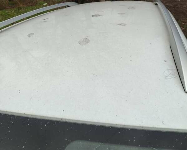 Белый Рено Меган, объемом двигателя 1.46 л и пробегом 250 тыс. км за 3500 $, фото 2 на Automoto.ua