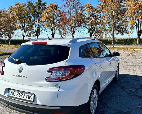 Белый Рено Меган, объемом двигателя 1.5 л и пробегом 277 тыс. км за 7700 $, фото 6 на Automoto.ua