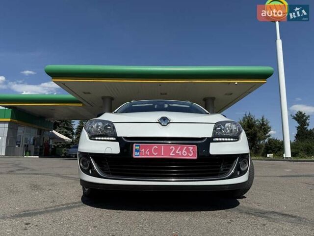 Белый Рено Меган, объемом двигателя 1.5 л и пробегом 225 тыс. км за 7699 $, фото 42 на Automoto.ua