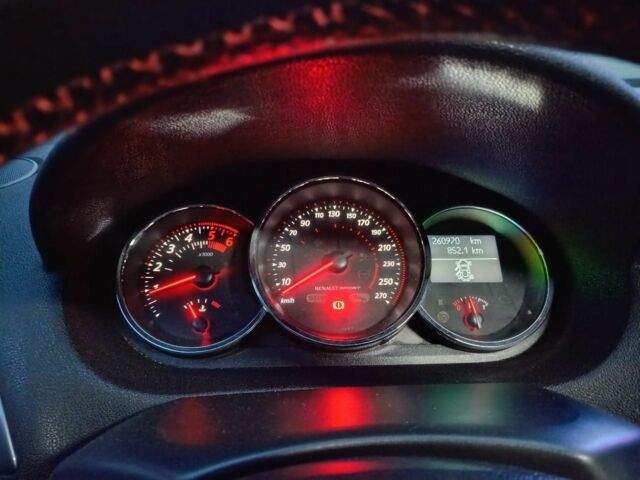 Білий Рено Меган, об'ємом двигуна 1.5 л та пробігом 261 тис. км за 7600 $, фото 12 на Automoto.ua