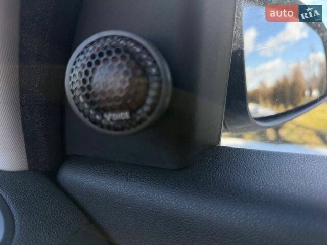 Білий Рено Меган, об'ємом двигуна 1.46 л та пробігом 262 тис. км за 7200 $, фото 30 на Automoto.ua