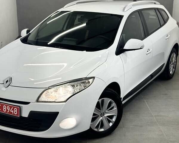 Білий Рено Меган, об'ємом двигуна 1.5 л та пробігом 270 тис. км за 6699 $, фото 6 на Automoto.ua