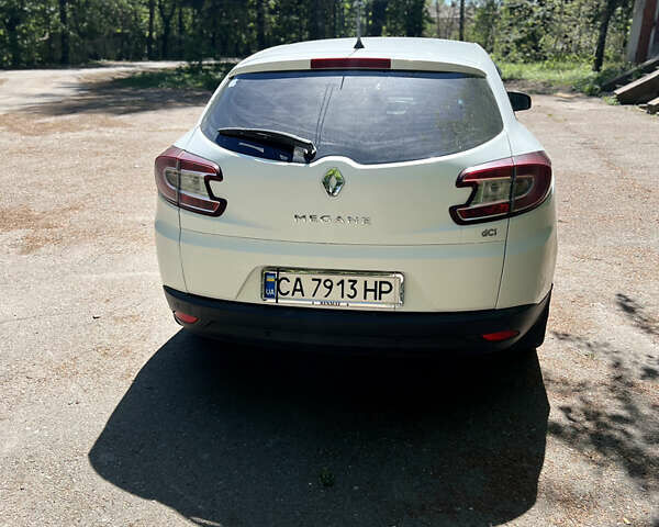 Білий Рено Меган, об'ємом двигуна 1.46 л та пробігом 297 тис. км за 7200 $, фото 6 на Automoto.ua
