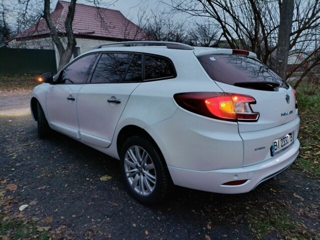 Білий Рено Меган, об'ємом двигуна 1.5 л та пробігом 261 тис. км за 7600 $, фото 2 на Automoto.ua