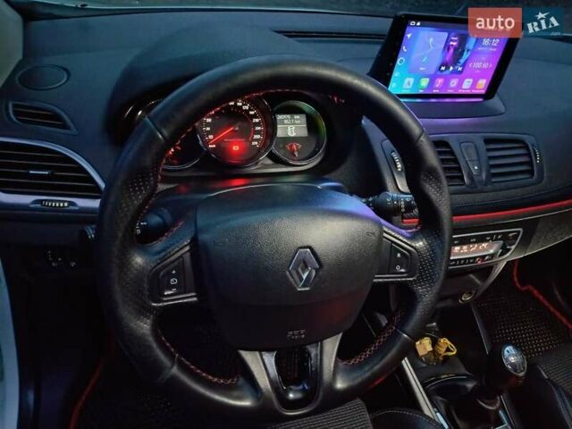 Білий Рено Меган, об'ємом двигуна 1.5 л та пробігом 261 тис. км за 7600 $, фото 22 на Automoto.ua