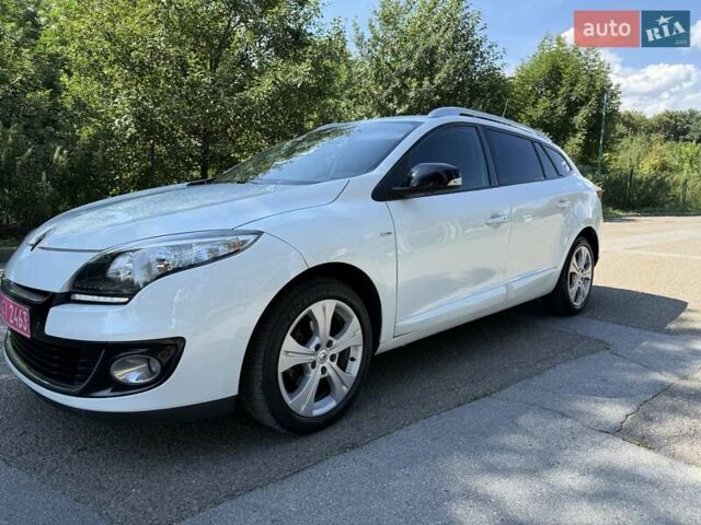 Белый Рено Меган, объемом двигателя 1.5 л и пробегом 225 тыс. км за 7699 $, фото 106 на Automoto.ua