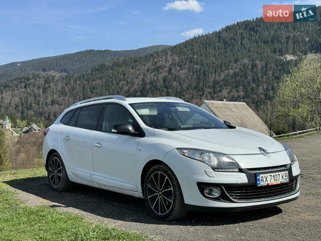 Білий Рено Меган, об'ємом двигуна 1.6 л та пробігом 208 тис. км за 8700 $, фото 9 на Automoto.ua