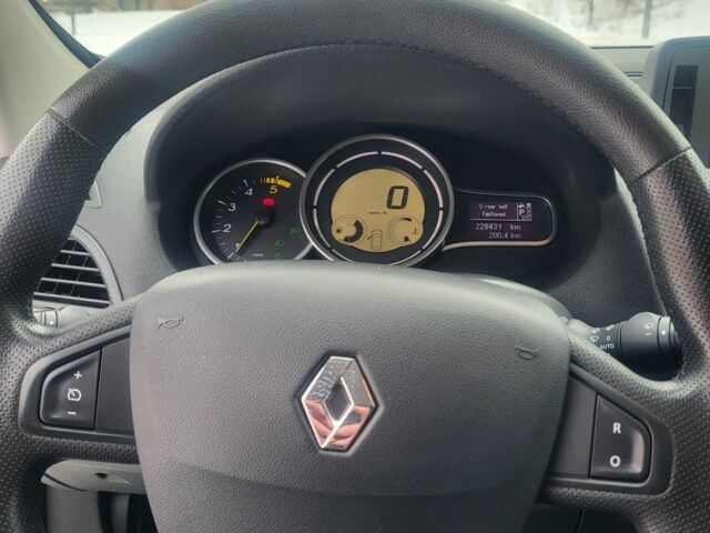 Білий Рено Меган, об'ємом двигуна 1.5 л та пробігом 231 тис. км за 8500 $, фото 10 на Automoto.ua