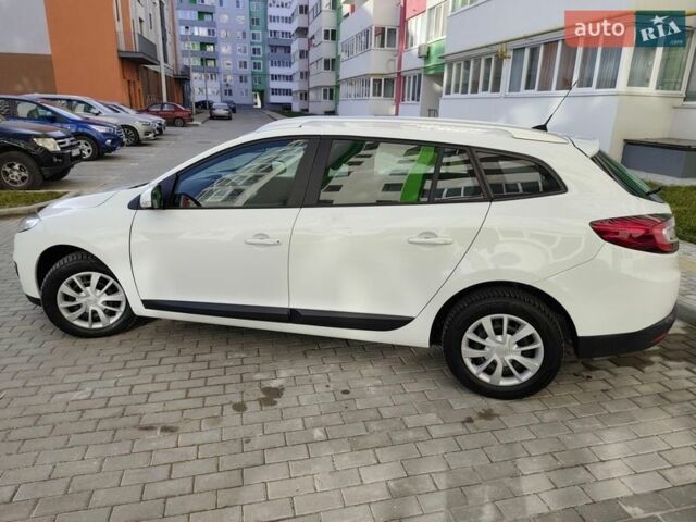 Белый Рено Меган, объемом двигателя 1.5 л и пробегом 250 тыс. км за 6999 $, фото 11 на Automoto.ua