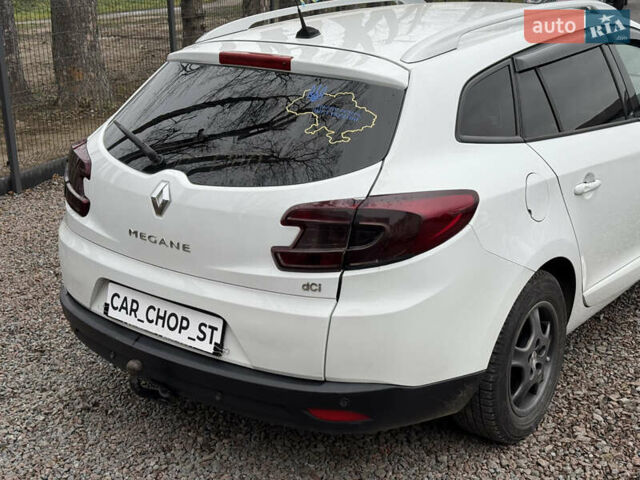 Белый Рено Меган, объемом двигателя 1.46 л и пробегом 271 тыс. км за 6500 $, фото 15 на Automoto.ua