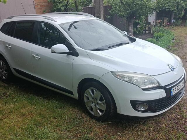 Білий Рено Меган, об'ємом двигуна 1.5 л та пробігом 186 тис. км за 7000 $, фото 2 на Automoto.ua