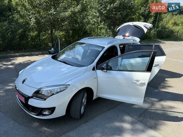 Белый Рено Меган, объемом двигателя 1.5 л и пробегом 225 тыс. км за 7699 $, фото 119 на Automoto.ua