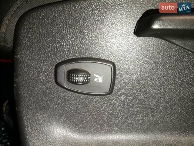 Білий Рено Меган, об'ємом двигуна 1.5 л та пробігом 261 тис. км за 7600 $, фото 28 на Automoto.ua