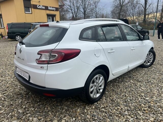 Белый Рено Меган, объемом двигателя 1.5 л и пробегом 255 тыс. км за 6599 $, фото 4 на Automoto.ua