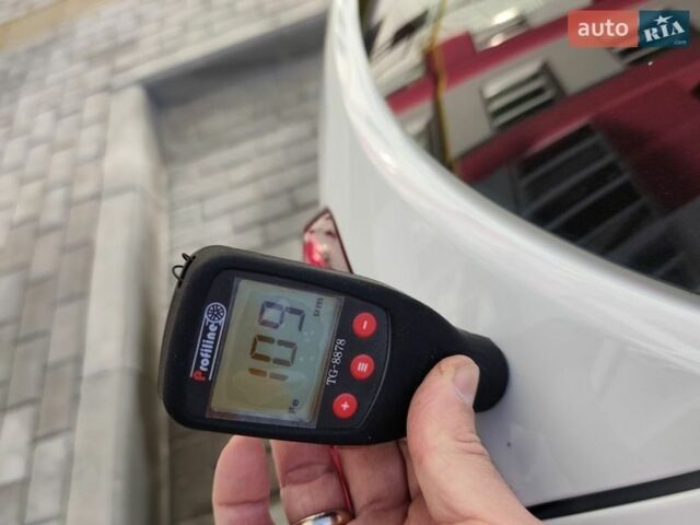 Білий Рено Меган, об'ємом двигуна 1.5 л та пробігом 250 тис. км за 6999 $, фото 94 на Automoto.ua