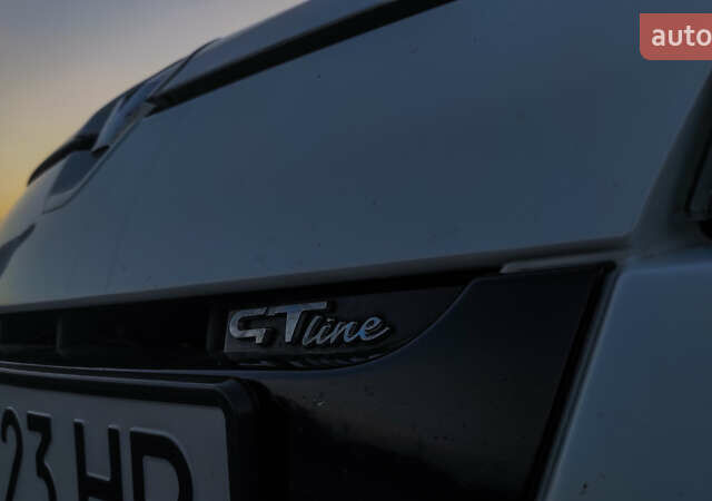 Белый Рено Меган, объемом двигателя 1.5 л и пробегом 198 тыс. км за 10000 $, фото 15 на Automoto.ua