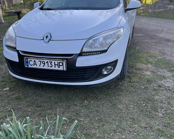 Білий Рено Меган, об'ємом двигуна 1.46 л та пробігом 297 тис. км за 7200 $, фото 34 на Automoto.ua