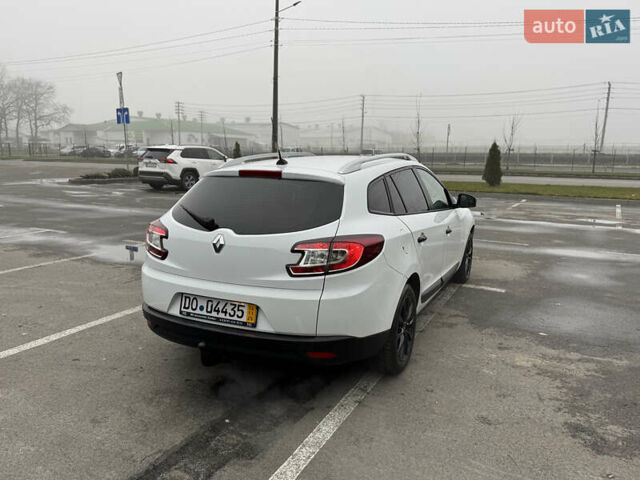 Білий Рено Меган, об'ємом двигуна 1.6 л та пробігом 235 тис. км за 7500 $, фото 8 на Automoto.ua