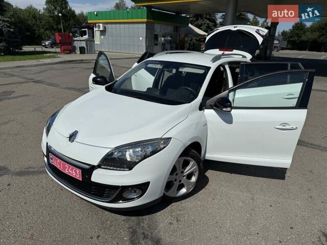 Белый Рено Меган, объемом двигателя 1.5 л и пробегом 225 тыс. км за 7699 $, фото 81 на Automoto.ua