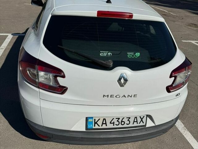 Белый Рено Меган, объемом двигателя 1.46 л и пробегом 340 тыс. км за 6300 $, фото 12 на Automoto.ua