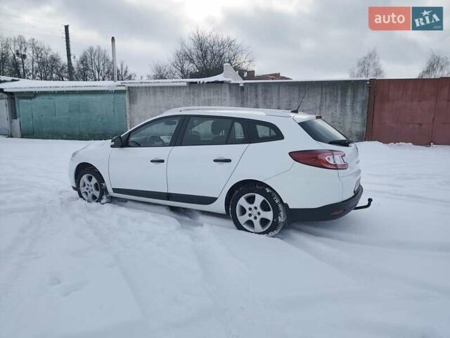 Білий Рено Меган, об'ємом двигуна 1.6 л та пробігом 194 тис. км за 7700 $, фото 12 на Automoto.ua