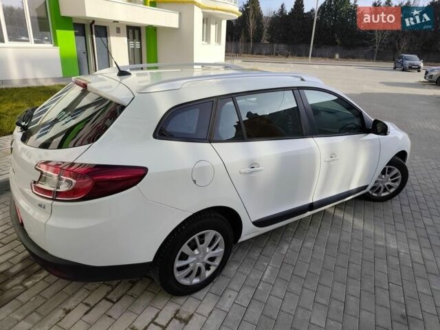 Білий Рено Меган, об'ємом двигуна 1.5 л та пробігом 250 тис. км за 6999 $, фото 25 на Automoto.ua