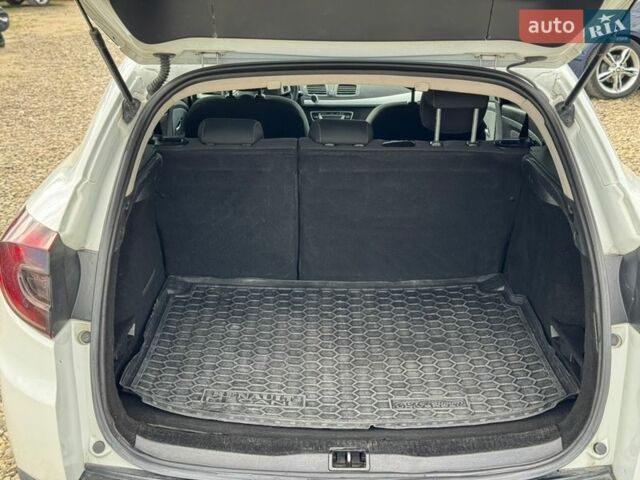 Білий Рено Меган, об'ємом двигуна 1.5 л та пробігом 274 тис. км за 6500 $, фото 61 на Automoto.ua