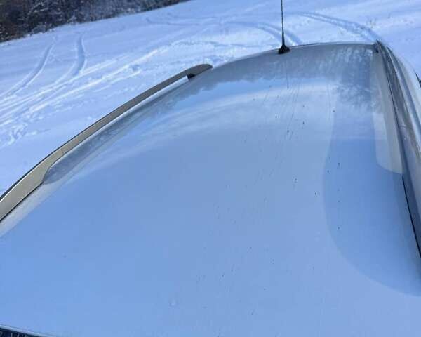 Білий Рено Меган, об'ємом двигуна 1.6 л та пробігом 297 тис. км за 8700 $, фото 6 на Automoto.ua