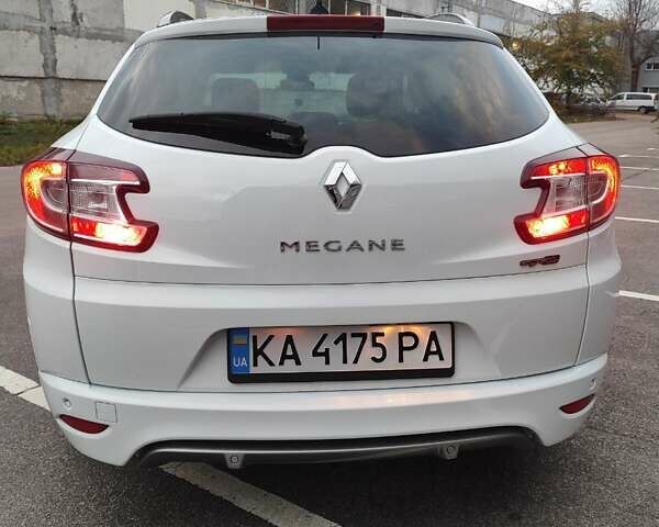 Белый Рено Меган, объемом двигателя 1.5 л и пробегом 264 тыс. км за 8200 $, фото 4 на Automoto.ua