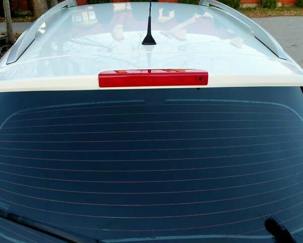 Білий Рено Меган, об'ємом двигуна 1.46 л та пробігом 257 тис. км за 6100 $, фото 6 на Automoto.ua