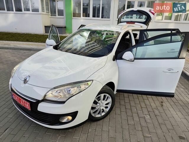 Белый Рено Меган, объемом двигателя 1.46 л и пробегом 250 тыс. км за 6500 $, фото 65 на Automoto.ua