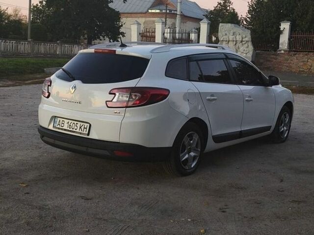 Білий Рено Меган, об'ємом двигуна 1.5 л та пробігом 190 тис. км за 6800 $, фото 5 на Automoto.ua
