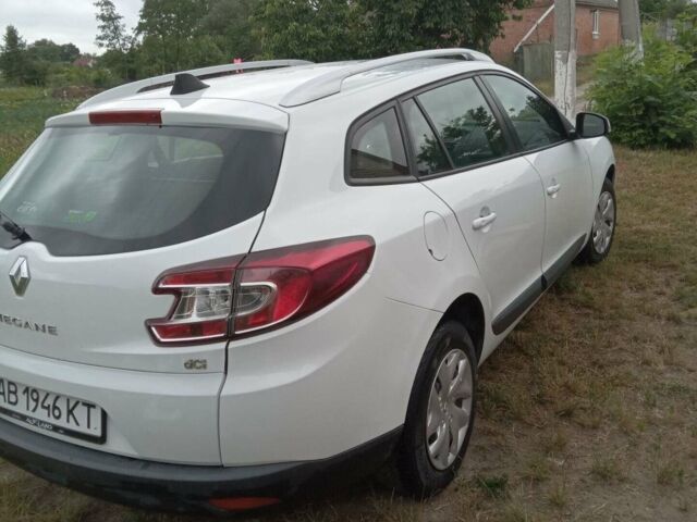 Белый Рено Меган, объемом двигателя 1.5 л и пробегом 200 тыс. км за 7400 $, фото 8 на Automoto.ua