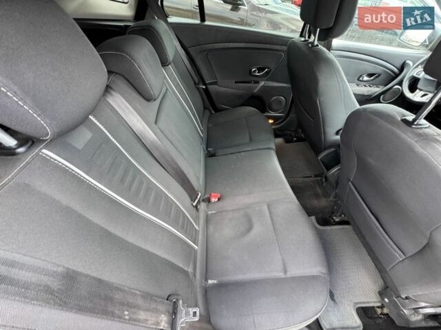 Білий Рено Меган, об'ємом двигуна 1.5 л та пробігом 274 тис. км за 6500 $, фото 54 на Automoto.ua