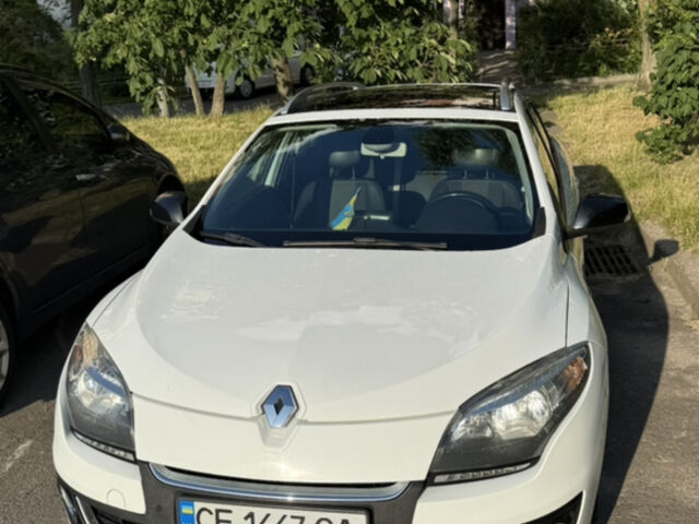 Білий Рено Меган, об'ємом двигуна 1.46 л та пробігом 320 тис. км за 8300 $, фото 2 на Automoto.ua