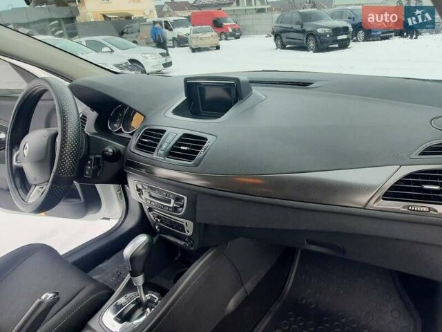 Білий Рено Меган, об'ємом двигуна 1.5 л та пробігом 254 тис. км за 7299 $, фото 23 на Automoto.ua