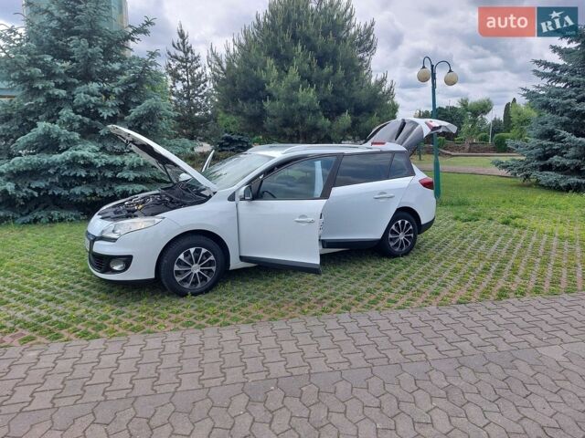 Білий Рено Меган, об'ємом двигуна 1.46 л та пробігом 203 тис. км за 8500 $, фото 9 на Automoto.ua