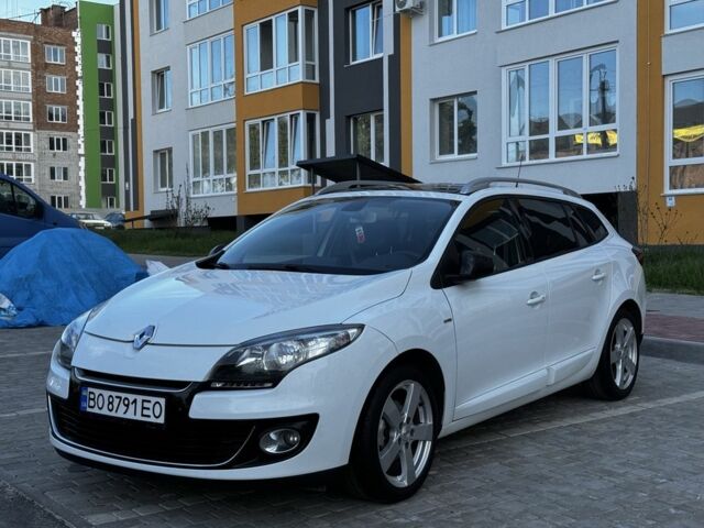 Білий Рено Меган, об'ємом двигуна 1.5 л та пробігом 235 тис. км за 7900 $, фото 1 на Automoto.ua