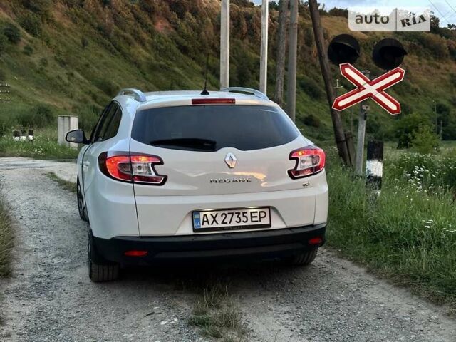 Белый Рено Меган, объемом двигателя 1.5 л и пробегом 306 тыс. км за 6600 $, фото 1 на Automoto.ua