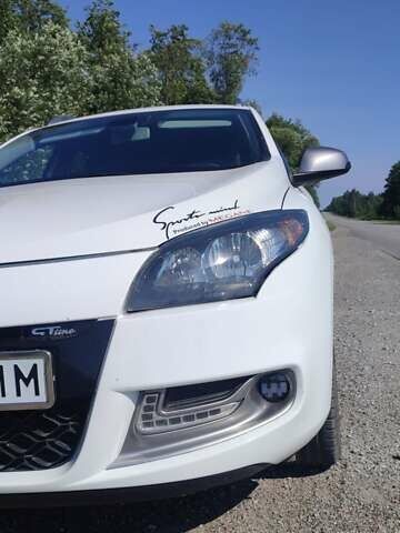 Білий Рено Меган, об'ємом двигуна 1.5 л та пробігом 220 тис. км за 8700 $, фото 40 на Automoto.ua