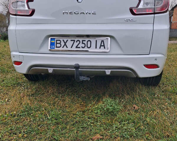 Білий Рено Меган, об'ємом двигуна 1.46 л та пробігом 230 тис. км за 8850 $, фото 1 на Automoto.ua